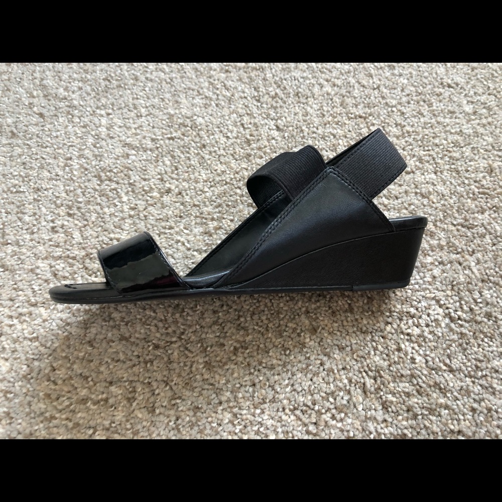 Black sandals never worn